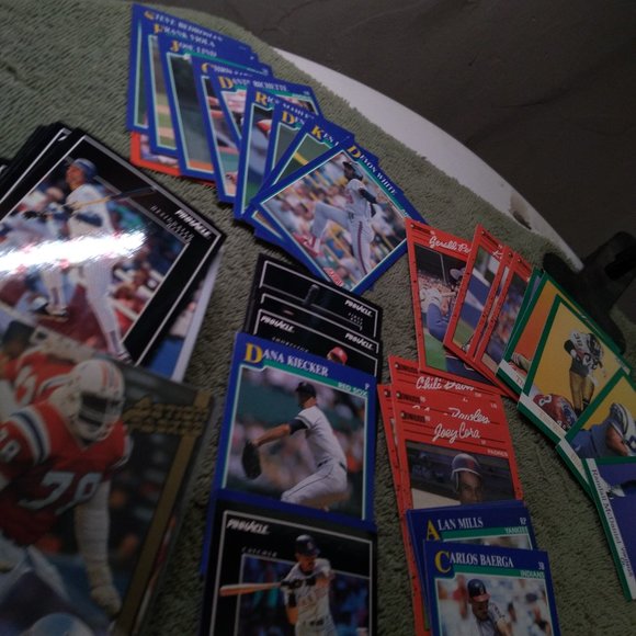 MYSTERY BAG of 100 mixed unsearched baseball football card mixed collection - Picture 9 of 10